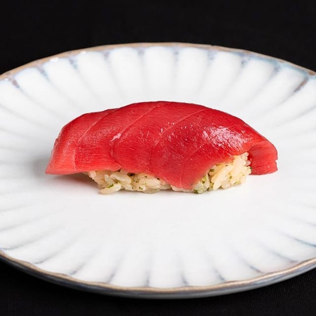 Akami.
